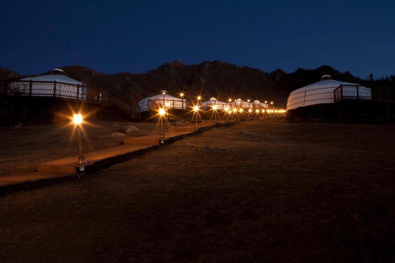 Terelj Resort Bayan Bulagiin Hural Exterior foto